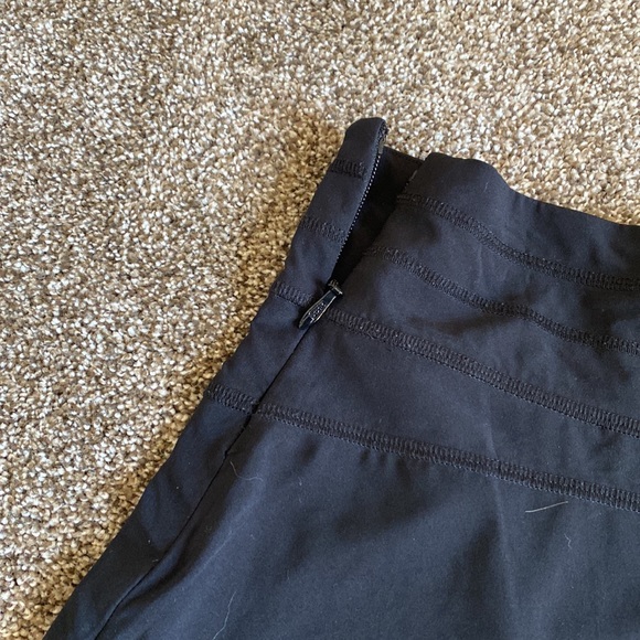 Black Athleta All Day Skort size 8 - Picture 6 of 7